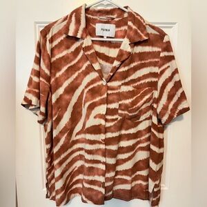 Pistola Zebra Print Button Down Size Large